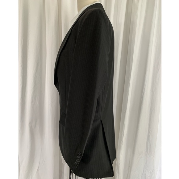 Saxony Hall Gray Striped Blazer - Picture 2 of 8